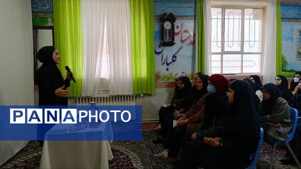 جلسات توجیهی رویداد ایده‌های نو در مدارس گناباد 