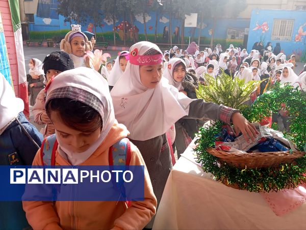 جشن میلاد حضرت ولی عصر (عج)در دبستان نرجس