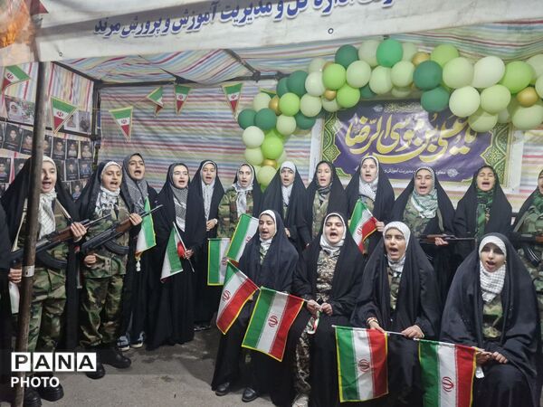 جشن میلاد امام رضا(ع) در غرفه آموزش‌وپرورش مرند