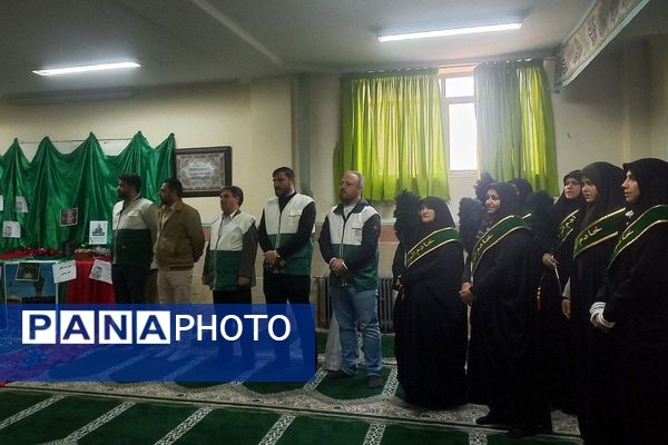 مراسم چهارشنبه‌ امام‌ رضایی در بهارستا‌ن دو