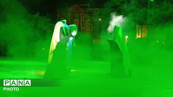 آیین عزاداری هشتمین شب محرم با حضور امام جمعه و عاشقان اهل‌بیت(ع) در گچساران
