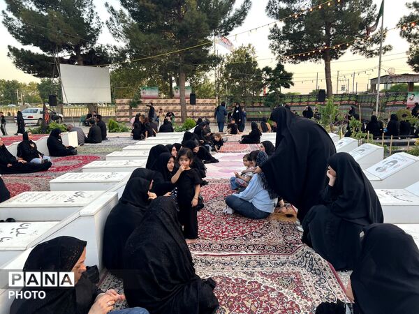 مراسم شیرخوارگان در امامزاده شهرک ینگی امام 
