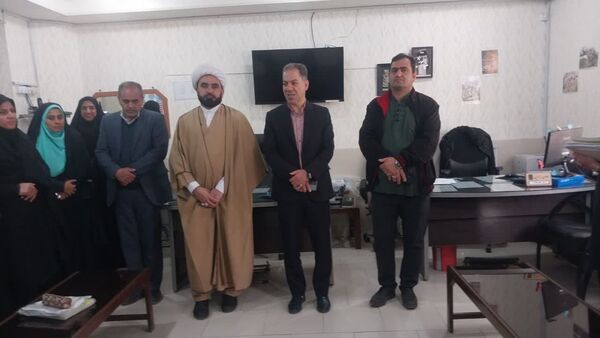 چهارشنبه متفاوت با حضور مدیر آموزش و پرورش ناحیه یک در دبیرستان عفت