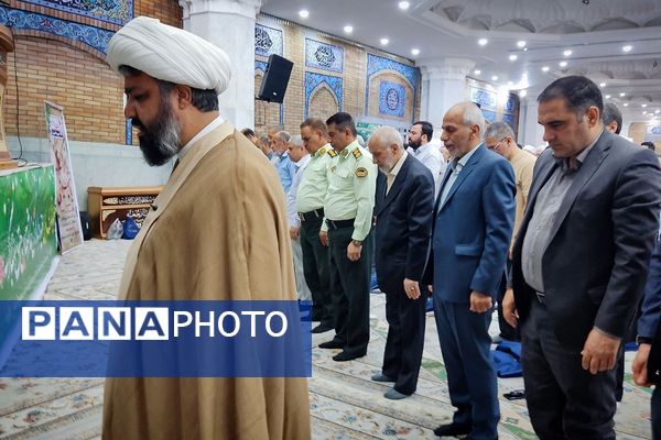 نماز عید قربان، تجلی بندگی خدا