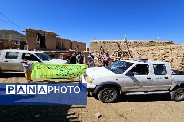 شیوع بیماری زنگ زرد در مزارع گندم و جو در روستاهای دهستان سنگر شهرستان فاروج