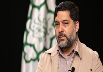 استاندار تهران وظایف استانداری را با شهرداری اشتباه گرفته است