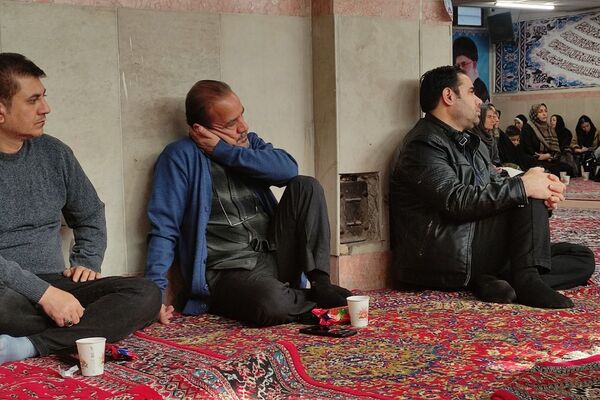 سلسله جلسات گفتمان دینی و مشاوره خانواده در هنرستان موفقیان