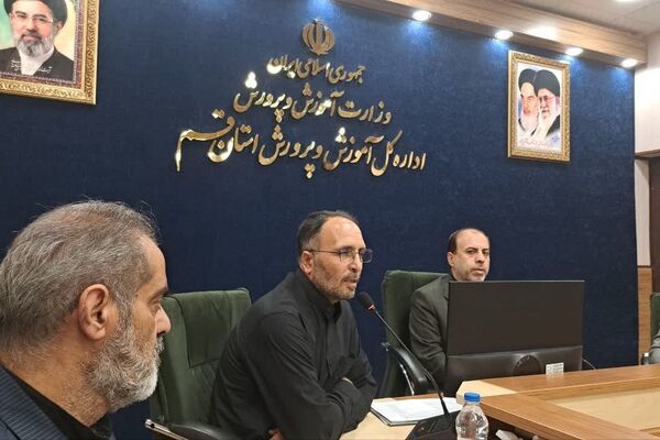 آموزش و پرورش قم تمام‌قد در خدمت زائران حاضر در مراسم تشییع رهبر شهید خواهد بود