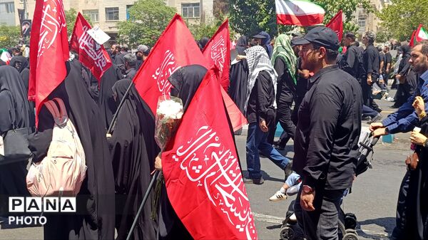 رستاخیز تاریخی لثارات خامنه ای در تهران