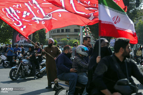 رزمایش موتور سواران جان‌فدای ایران