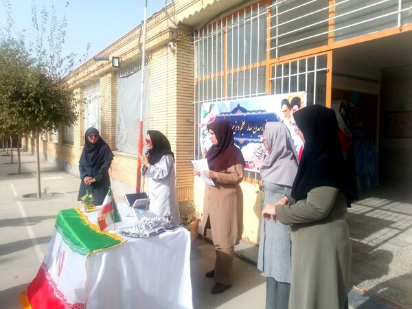  جشن جوانه ها در دبیرستان رفعت کاشمر