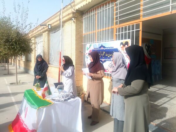  جشن جوانه ها در دبیرستان رفعت کاشمر