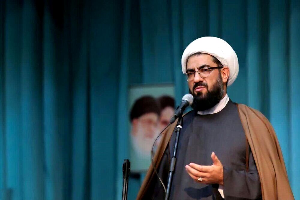 بسیج استمرار مسیر شهدا و سد هجمه دشمن است