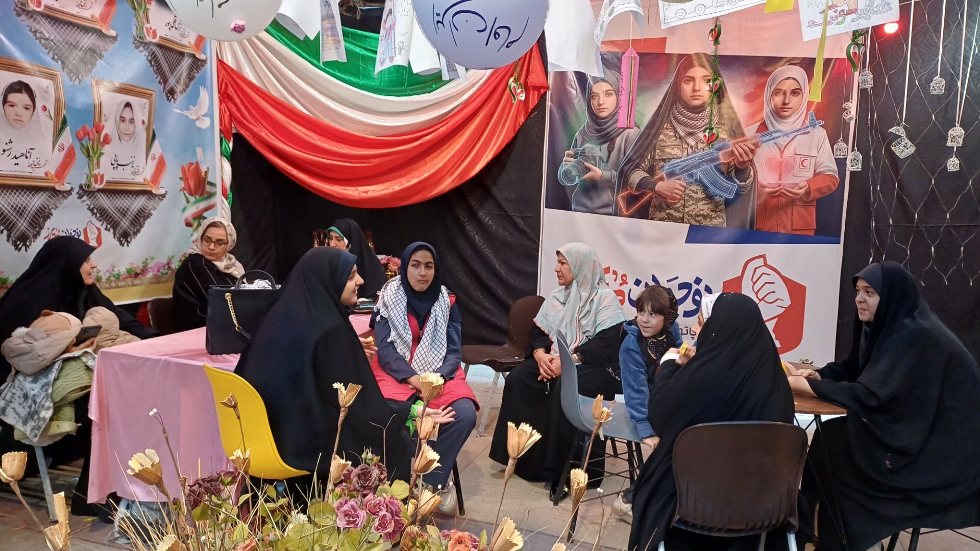 حضور دختران مبارز و جانفدای ایران در پاتوق نوجوانان مبارز