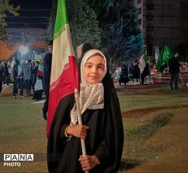 آیینه امید در اجتماعات مشهد