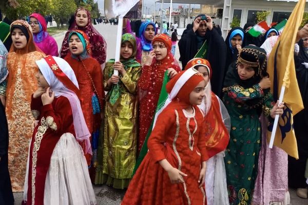 حضور  پرشور مردم در راهپیمایی ۲۲ بهمن دهدشت