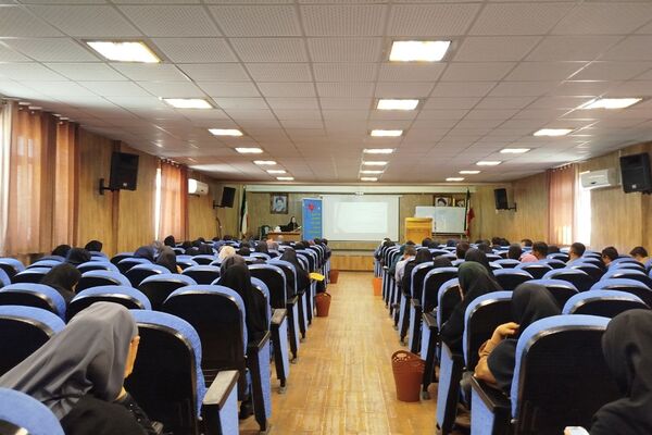 برگزاری جلسه آموزشی توجیهی رابطین مراقبت در برابر آسیب های اجتماعی در شهرستان قدس