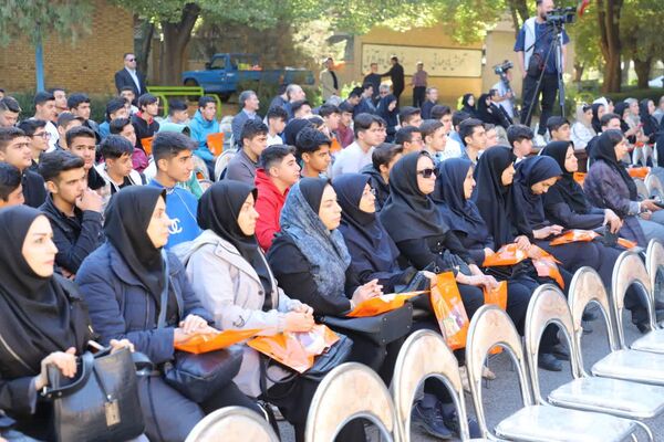 آغاز به کار رسمی نخستین هنرستان مهارت تبریز با حضور وزیر آموزش و پرورش