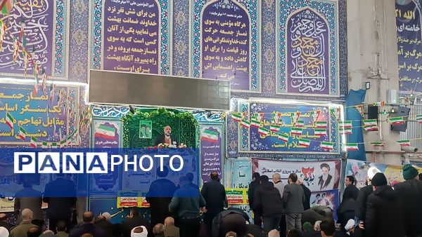 نماز عبادی و سیاسی جمعه در اولین روز از دهه فجر در نیشابور 