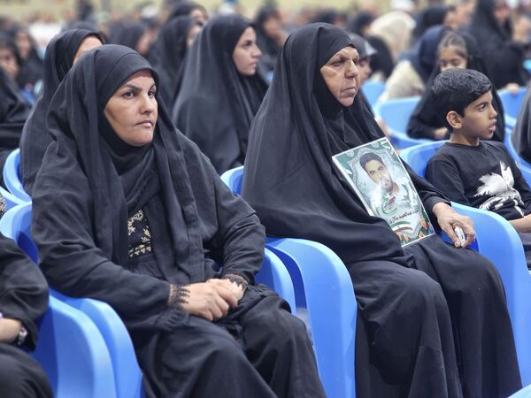 عطر حضور شهید گمنام در حاجی‌‌آباد پیچید 