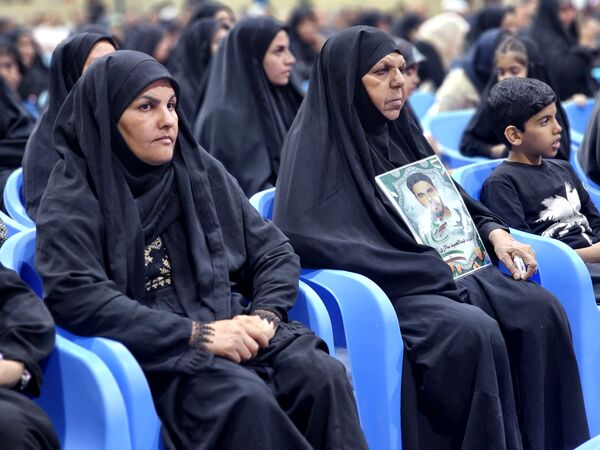 عطر حضور شهید گمنام در حاجی‌‌آباد پیچید 