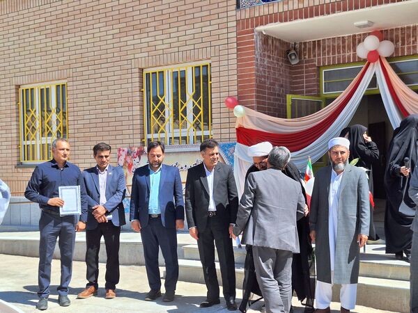 افتتاحیه آموزشگاه شش کلاسه در شهرستان باخرز