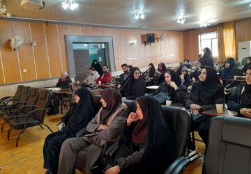 دبیران تفکر و سبک زندگی ناحیه یک شهرری در مسیر جشنواره پروژه‌های دانش آموزی