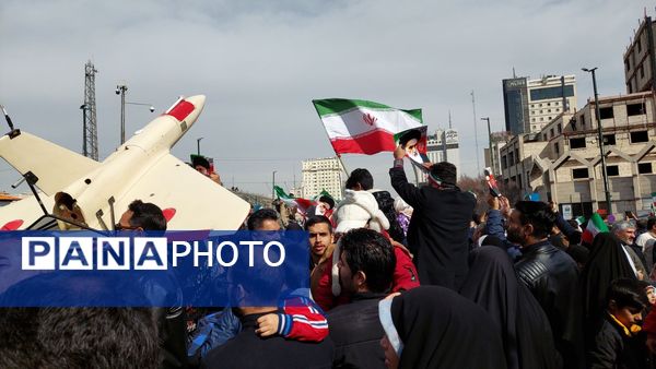 در قاب اتحاد؛ روایت تصویری ۲۲ بهمن