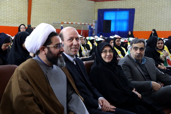 جشن نیکوکاری در مدرسه شهید حدادی تبریز