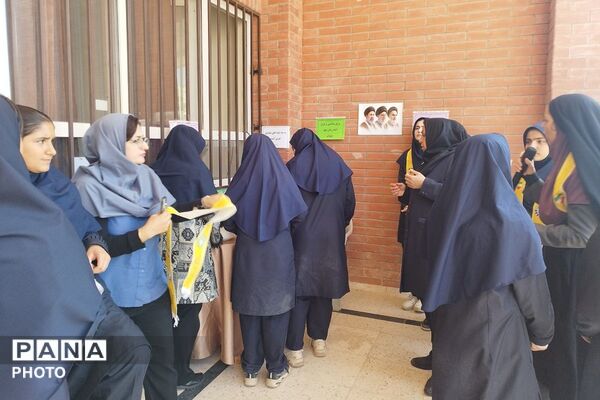 سه شنبه‌های مهدوی در دبیرستان طهورا