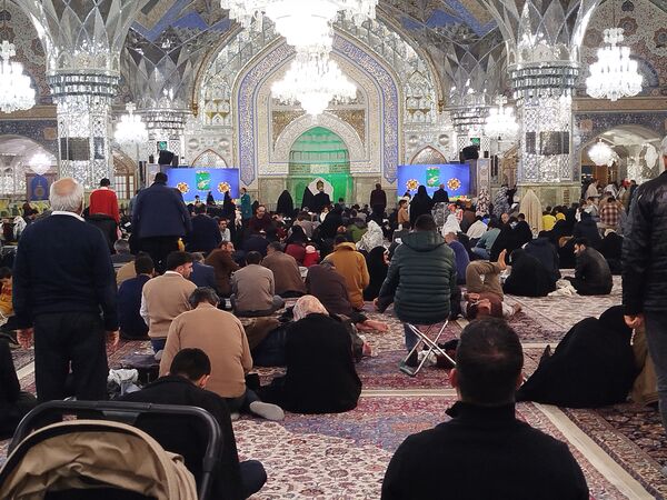 چراغانی دل‌ها در جوار بارگاه رضوی به مناسبت میلاد مولای متقیان  