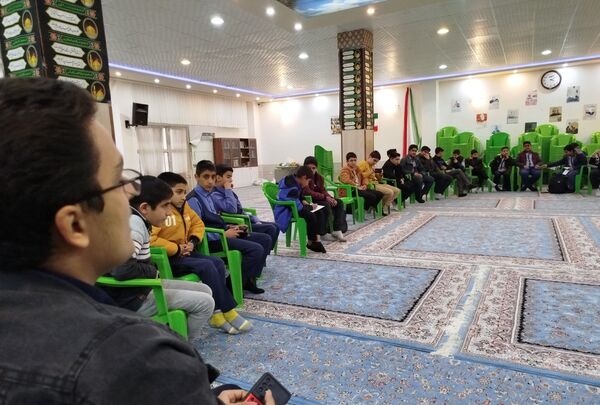  جلسه هم اندیشی برگزاری مدرسه انقلاب  در انجمن اسلامی کاشمر
