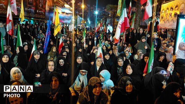  هفتادو چهارمین شب حضور که خاموش نمی‌شود