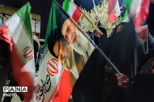 مقاومت در خیابان‌های شهر بار ادامه دارد