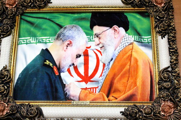 نشست خبری رئیس دانشگاه آزاد اسلامی یزد با اصحاب رسانه
