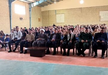 گلبانگ ایثار در فروغ رضوان؛ یادواره شهدای دانش‌آموز برگزار شد