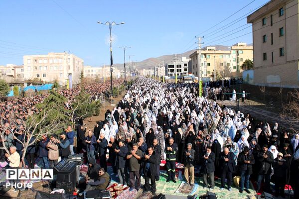 نماز عید سعید فطر در شهرستان پردیس