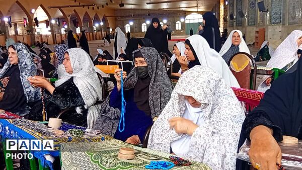 نماز جمعه عبادی و سیاسی در مصلی یاسوج