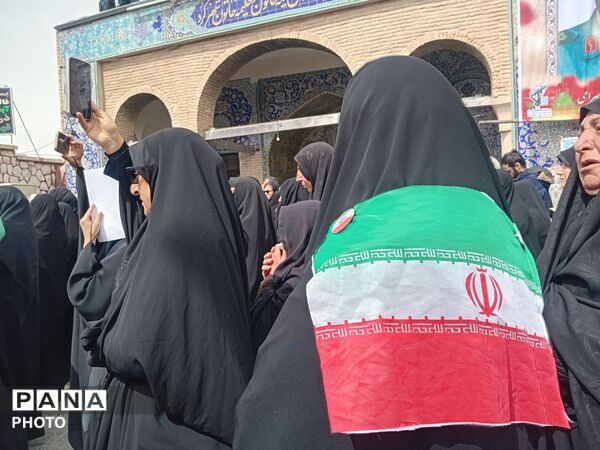 تشییع پیکر مطهر دو سردار پر افتخار استان در آخرین پنجشنبه سال