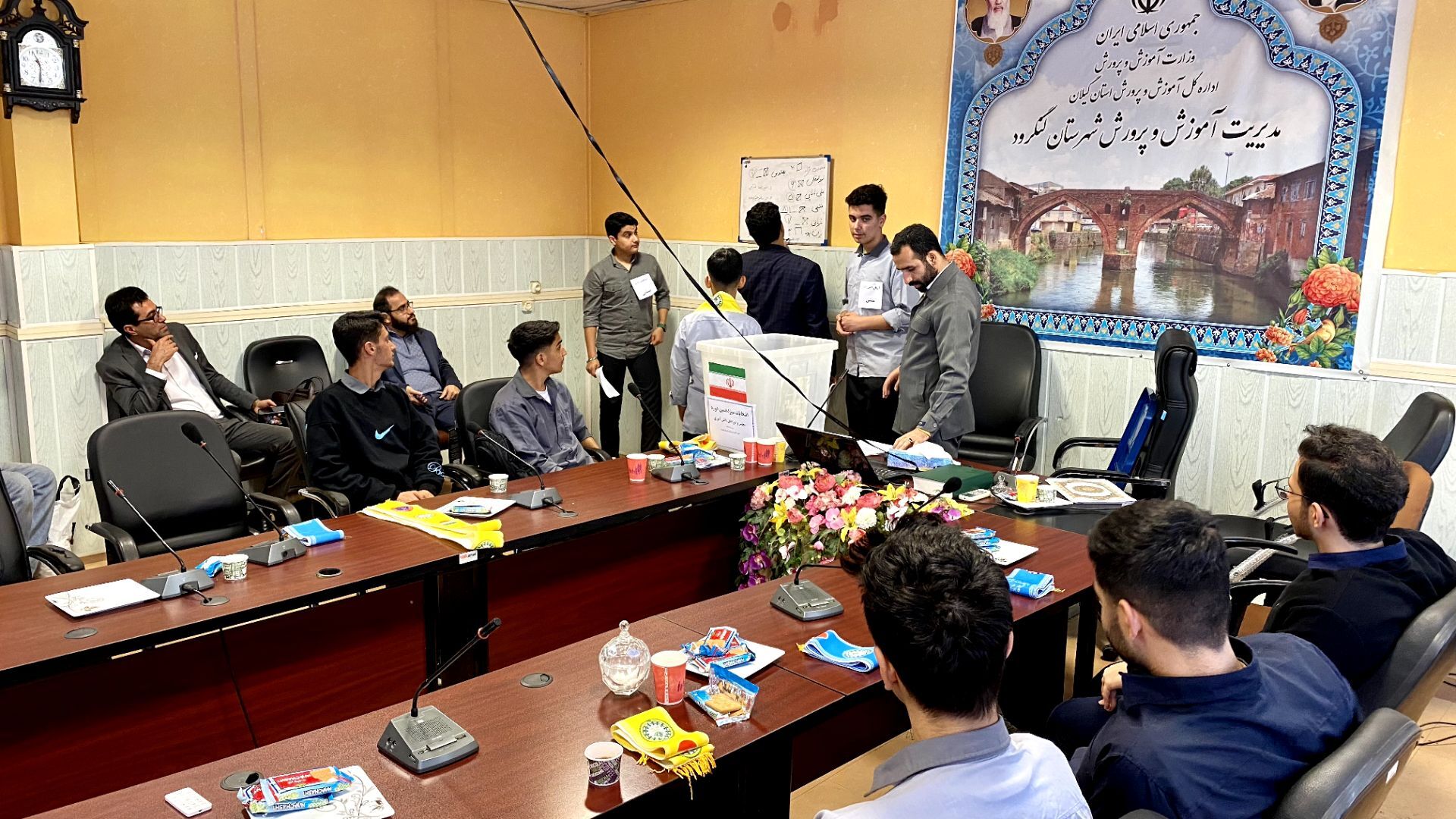 انتخابات شورای دانش آموزی لنگرود
