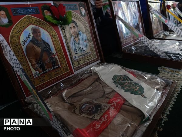 عطر شهدا در دبیرستان دخترانه دانشور 2 نیشابور؛ میزبانی از لاله های شیوا