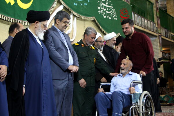 تجلیل از پیر غلامان حسینی در آیین نخل عاشقی ۲