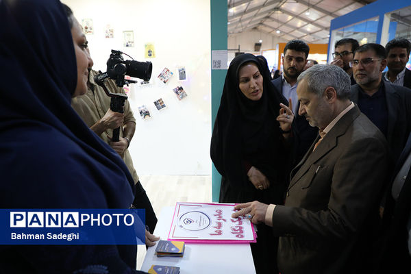 بازدید وزیر آموزش و پرورش از دومین رویداد بین‌المللی الف‌تا