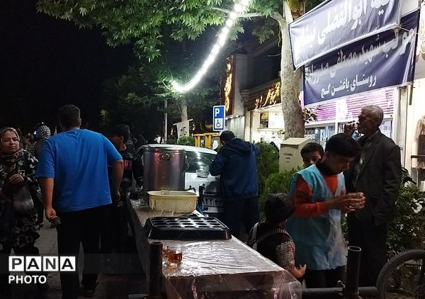 موکب مردمی شهید مصطفی صدر زاده در هشتاد و پنجمین شب از اجتماعات مردمی 