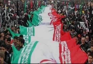 «از لانه‌ی جاسوسی تا قلب‌های بیدار»

