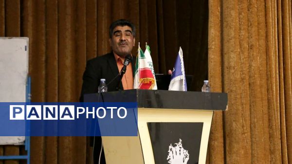 دوره آموزش خبر نویسی دختران ناحیه ۲ کرمان