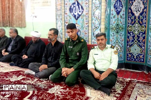 حضور پرشور فرهنگیان و دانش‌آموزان مانه در آیین جاماندگان وداع با امام شهید