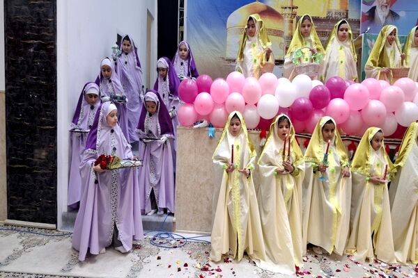 جشن تکلیف دانش‌آموزان دختر شهرستان بویراحمد