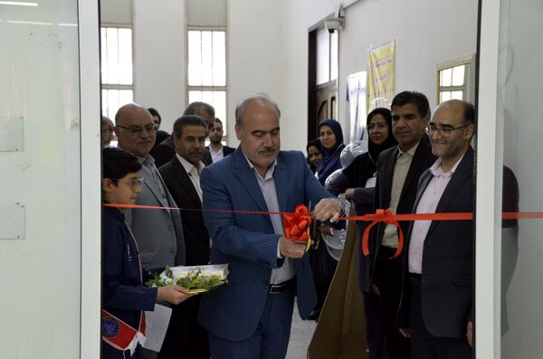 افتتاح نمایشگاه پژوهش های دانش آموزی در چارچوب جشنواره جابر بن حیان 