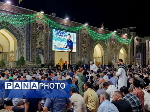 برگزاری نماز آیات در حرم امام رضا (ع) 